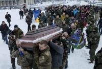 На Майдане попрощались с Александром Ильницким (5 фото)
