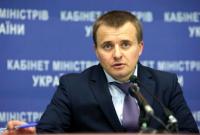 Цена на бензин должна быть как минимум на гривну ниже