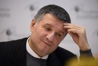 Аваков не видит альтернативы Яценюку на посту премьера