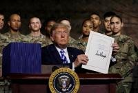 Трамп подписал оборонный бюджет на 2019 год: Украине выделят $250 миллионов