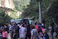В Перу по дороге с Мачу-Пикчу перевернулся автобус с туристами
