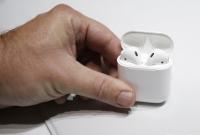 Apple патентует наушники, которые понимают, в каком ухе находятся