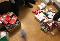 В Киеве задержали женщину, которая продавала психотропы под видом таблеток для похудения