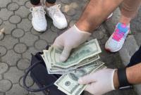 Чиновника Луцкого горсовета уличили в вымогательстве денег у участников боевых действий