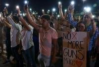 Массовые убийства в США: Трамп распорядился приспустить флаги в память о жертвах