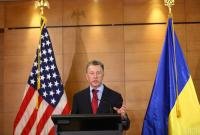 Волкер заявил о готовности Запада помочь России найти легкий путь для отступления с Донбасса