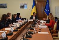 Зеленский хочет больше белорусских каналов в Украине
