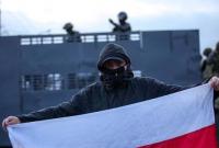 В Беларуси за апрель осудили почти сотню протестующих