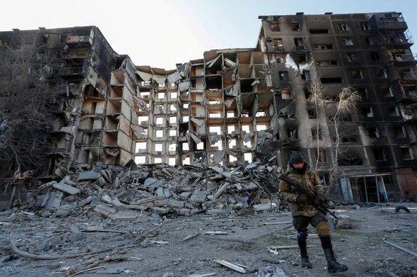 Глава ОВА: в Мариуполе погибли 20-22 тысячи людей